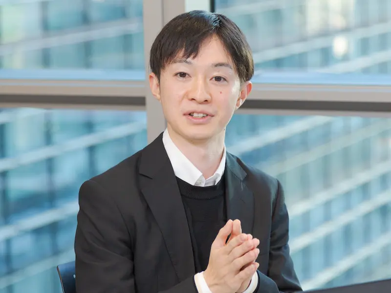 ヒューマンリソース部 人材・組織開発部門の吉野さん
自ら手を挙げて異動を実現し、協力して社員の役に立てる喜びを感じながら管理職支援施策を推進
